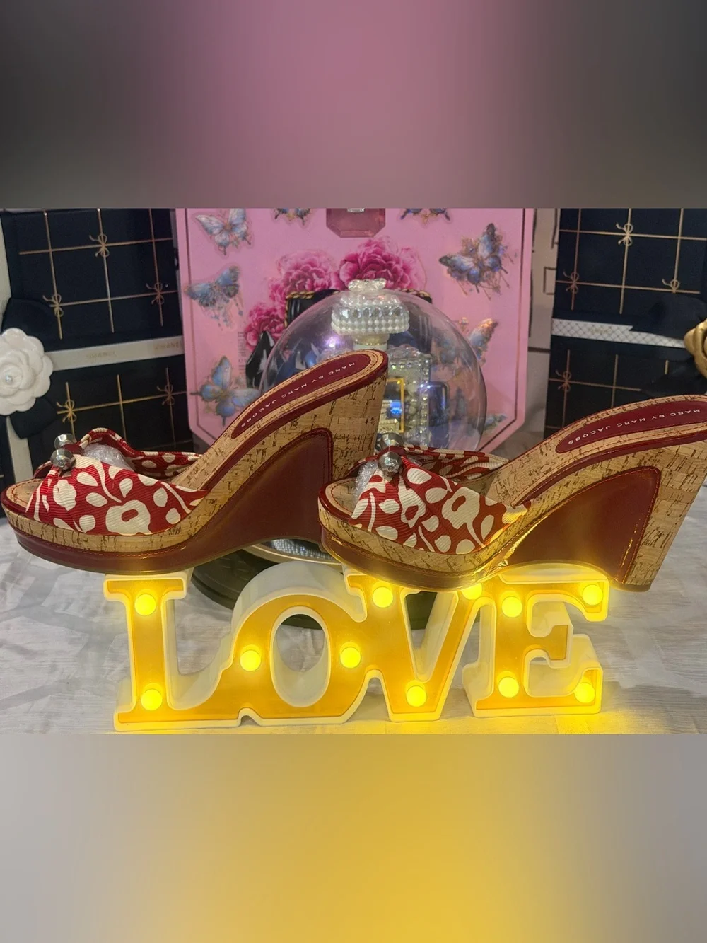 EUC🌺❤️Marc Jacobs
Red and Cream Cork Platform Slide Mules. - Picture 8 of 9